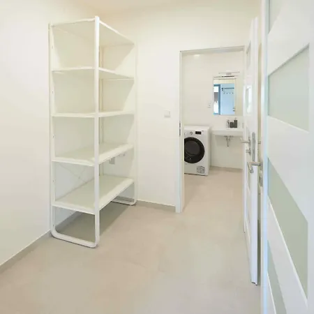 Pod Dubem Apartment Vesela