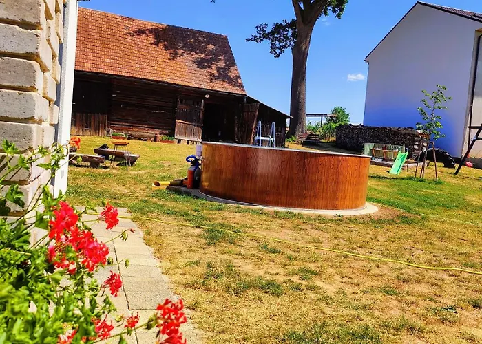 公寓 Pod Dubem Vesela